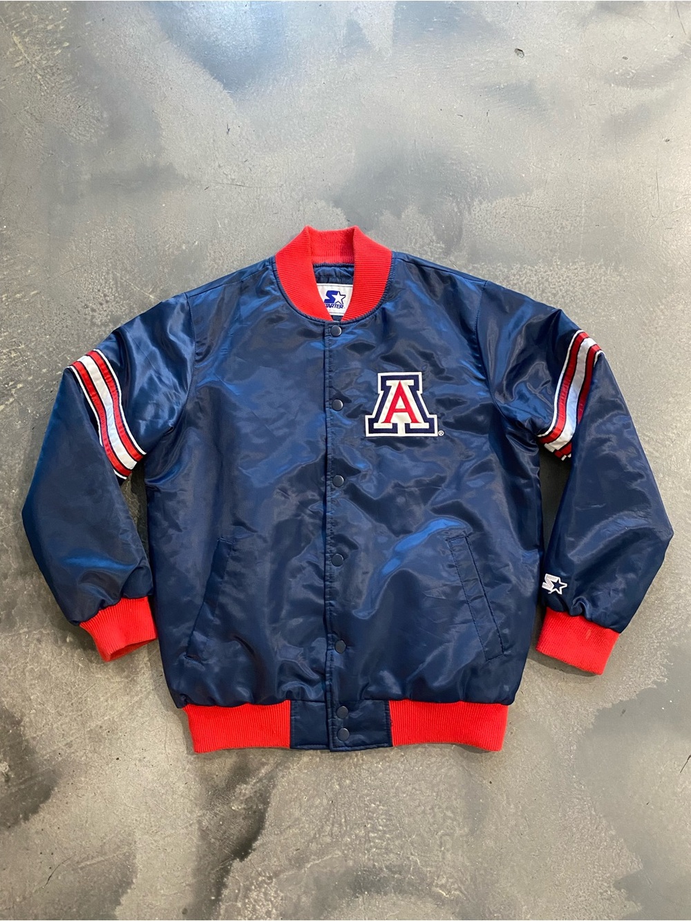 Vintage Starter Arizona Wildcats Retro Bomber Jacket Sz L Men’s 
(May A-4)